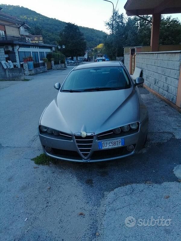 Usata Alfa Romeo 159 150 CV (110 kW) 2007 Grigio Berlina
