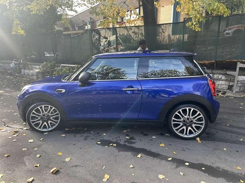 Usata Mini One D 95 CV (69 kW) 2018 Blu/azzurro Utilitaria