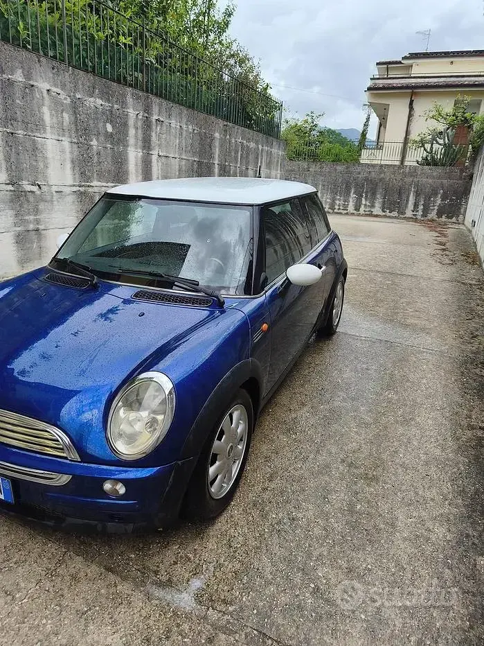 Usata Mini Cooper 116 CV (85 kW) 2002 Utilitaria