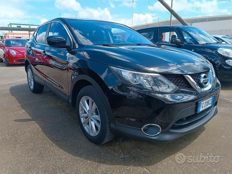 Usata Nissan Qashqai Tekna 110 CV (80 kW) 2017 Nero SUV