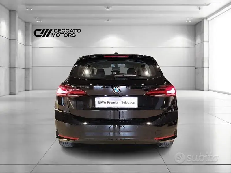 Usata BMW 218 Active Tourer Efficient Dynamics 136 CV (100 kW) 2022 Nero Monovolume