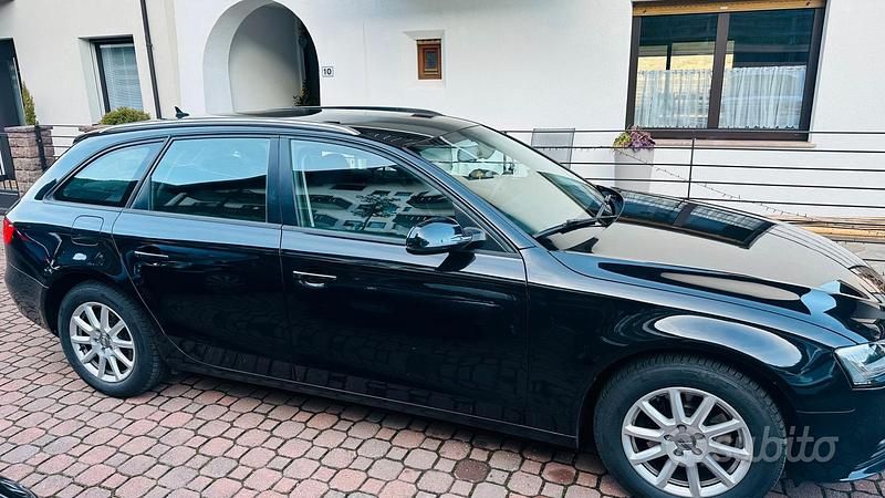 Usata Audi A4 Ambiente 150 CV (110 kW) 2014 Nero Station wagon