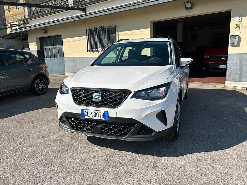 Usata Seat Arona Reference 95 CV (69 kW) 2023 Bianco SUV
