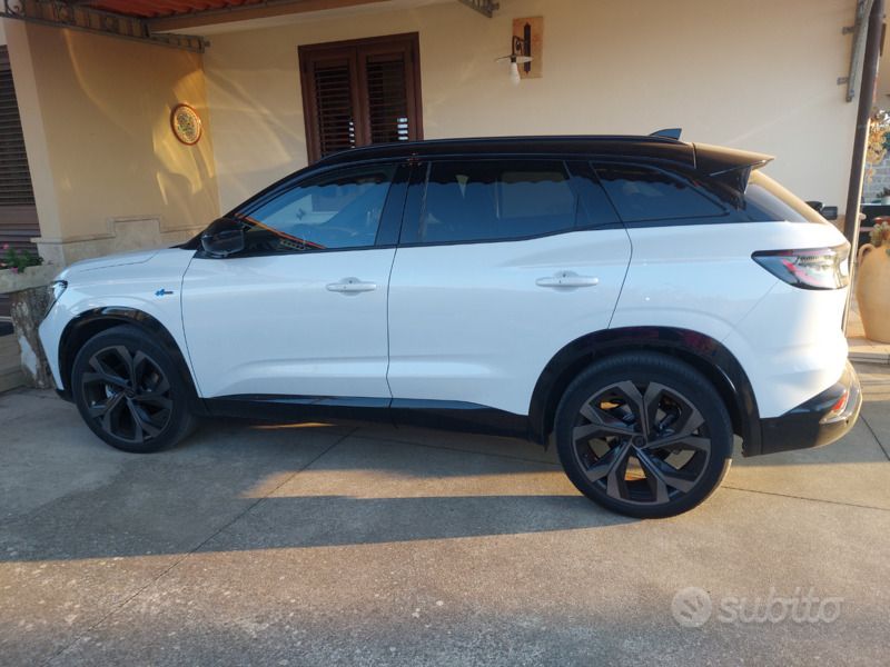 Usata Renault Austral 200 CV (147 kW) 2023 Bianco SUV