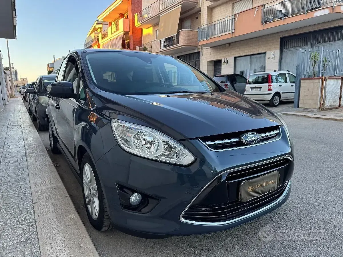 Usata Ford C-MAX Titanium 116 CV (85 kW) 2014 Grigio Monovolume