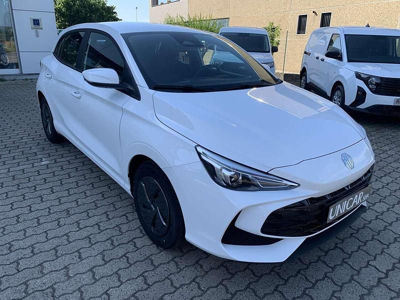 Nuova MG MG3 Comfort 116 CV (85 kW) 2026 Dover white Utilitaria