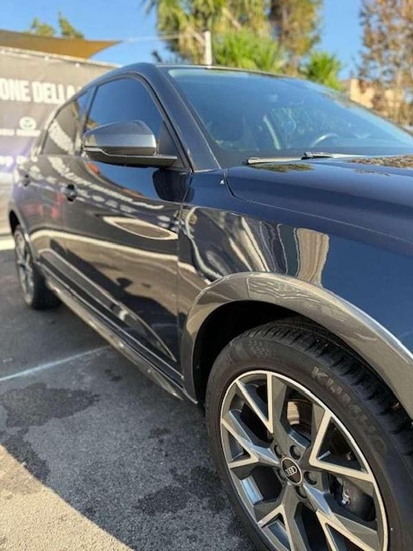 Usata Audi A1 Ambiente 110 CV (80 kW) 2021 Blu notte Berlina