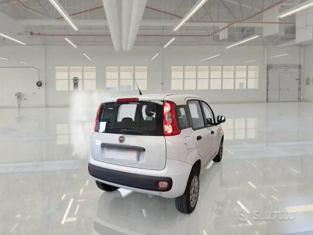 Usata Fiat Panda Easy 84 CV (61 kW) 2018 Bianco Utilitaria