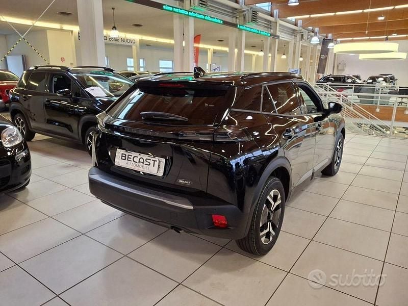 Nuova Peugeot 2008 Allure 101 CV (74 kW) 2025 Nero SUV