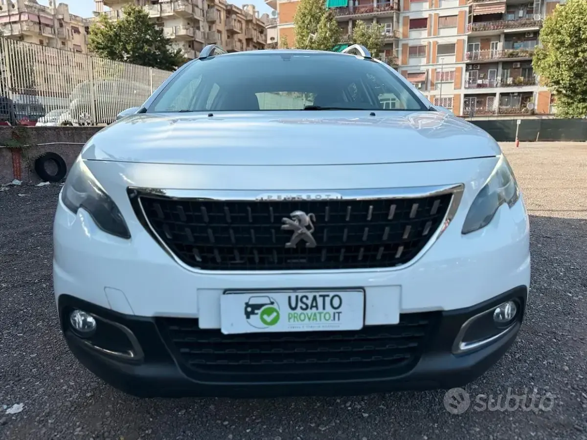 Usata Peugeot 2008 83 CV (61 kW) 2019 Bianco SUV