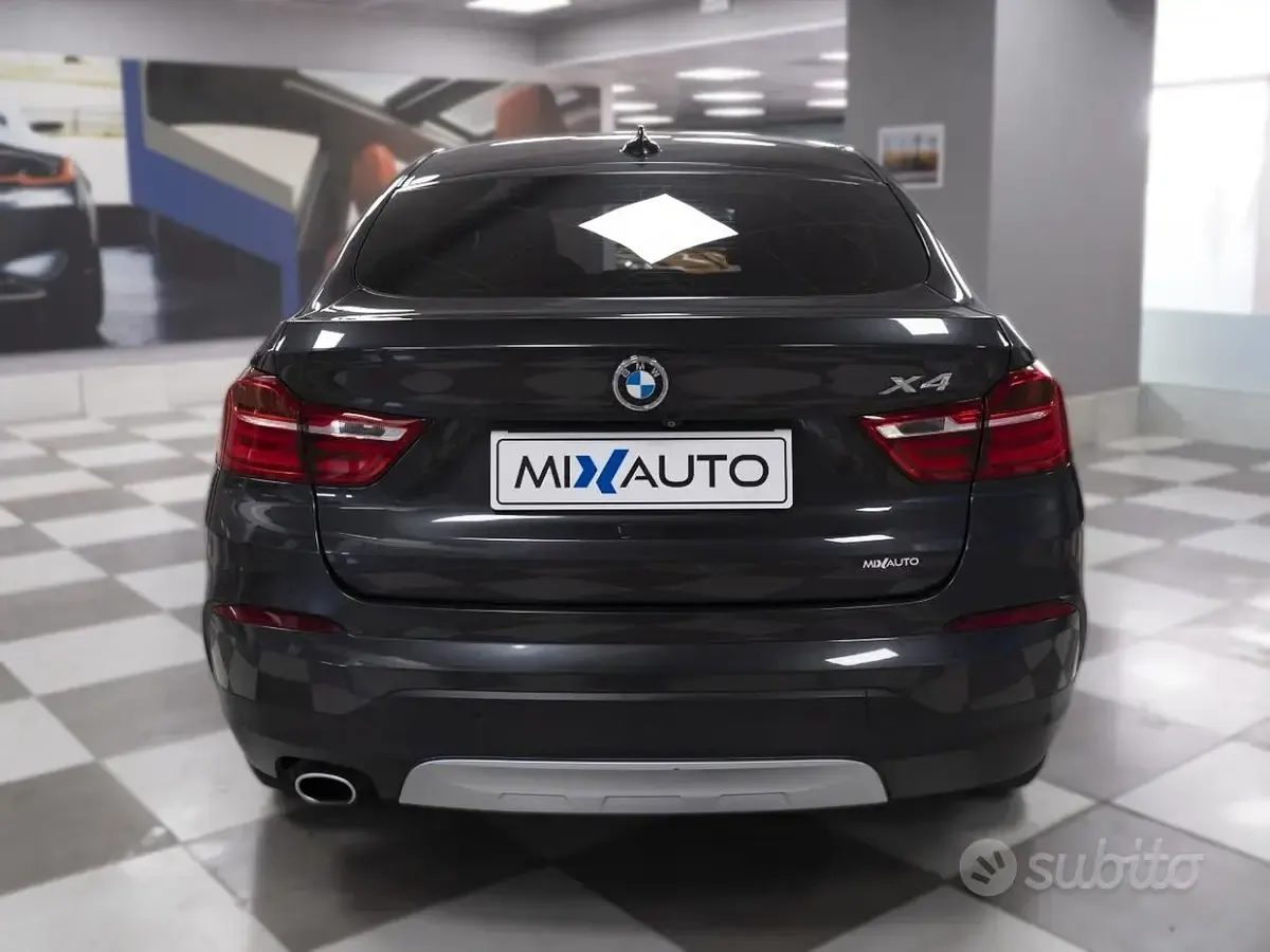 Usata BMW X4 Efficient Dynamics 190 CV (139 kW) 2017 Nero SUV