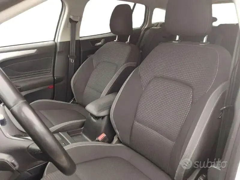 Begagnad Ford Focus Business Edition 120 HK (88 kW) 2021 Vit Kombi