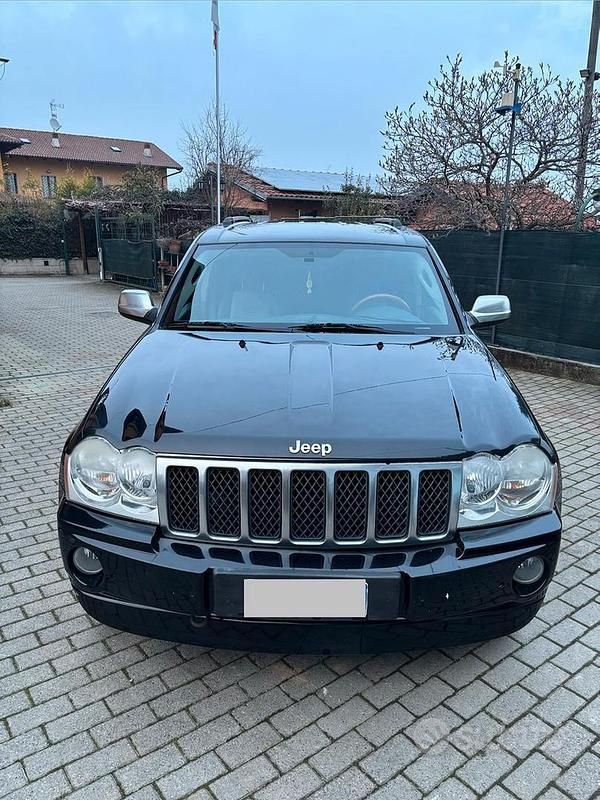 Usata Jeep Grand Cherokee Overland 2006 Nero SUV