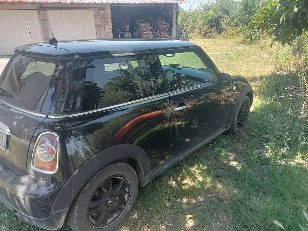 Usata Mini ONE 75 CV (55 kW) 2013 Nero Utilitaria