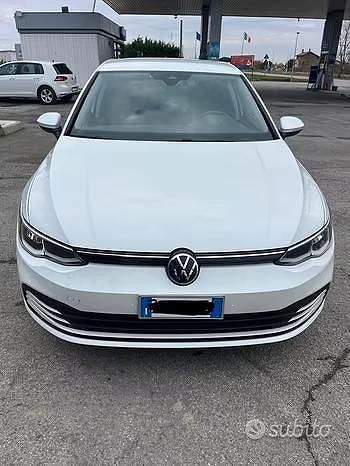 Usata VW Golf VIII 150 CV (110 kW) 2023 Bianco Berlina