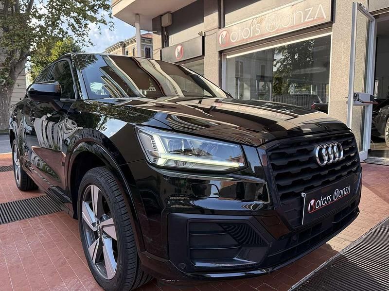 Nero Usata 2020 Audi Q2 Ambiente SUV | 20.400 € (Buon prezzo) - Immagine 1/4