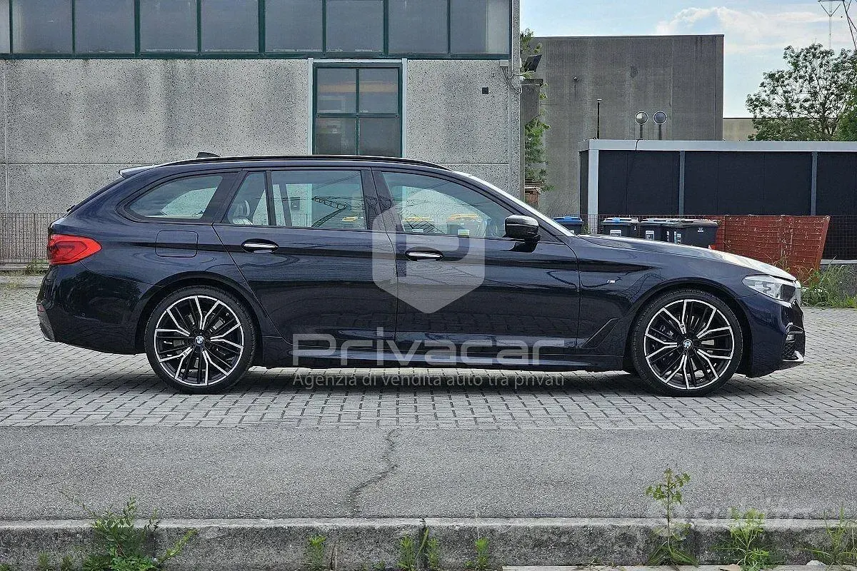 Usata BMW 530 M Sport 265 CV (194 kW) 2018 Blu Station wagon