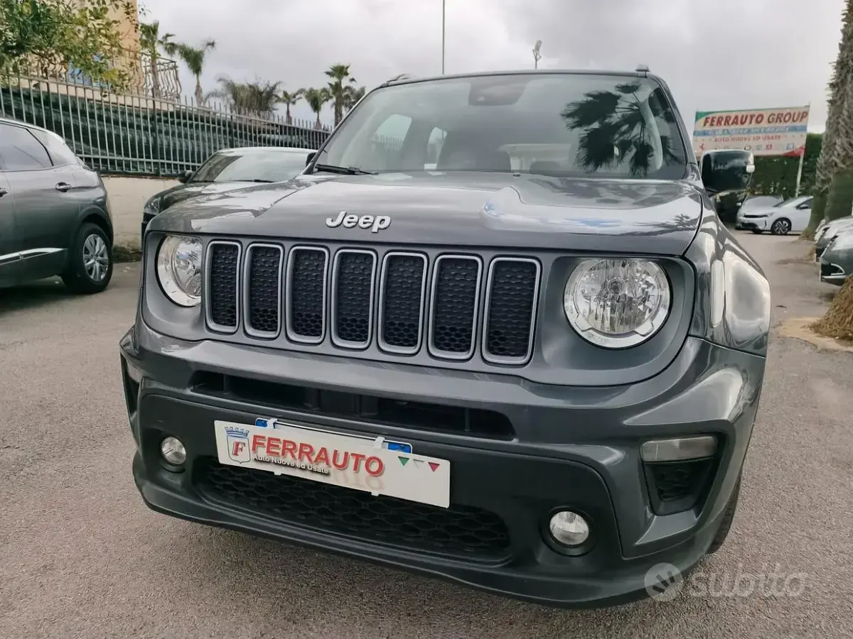 Usata Jeep Renegade Limited 131 CV (96 kW) 2023 Grigio SUV