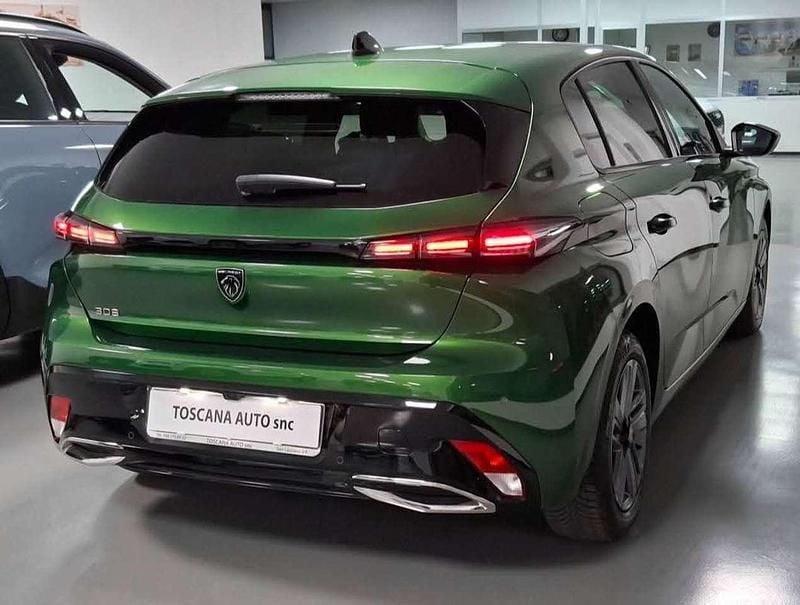 Usata Peugeot 308 Allure 131 CV (96 kW) 2025 Verde Berlina