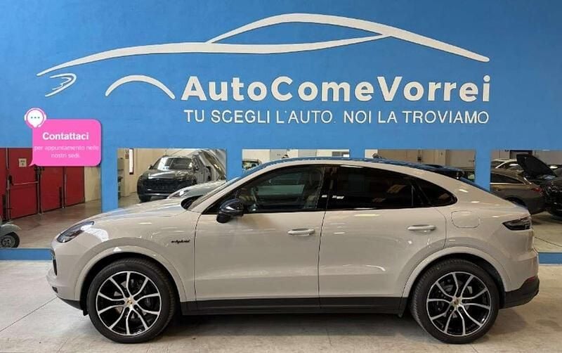 Usata Porsche Cayenne 462 CV (339 kW) 2023 Grigio SUV