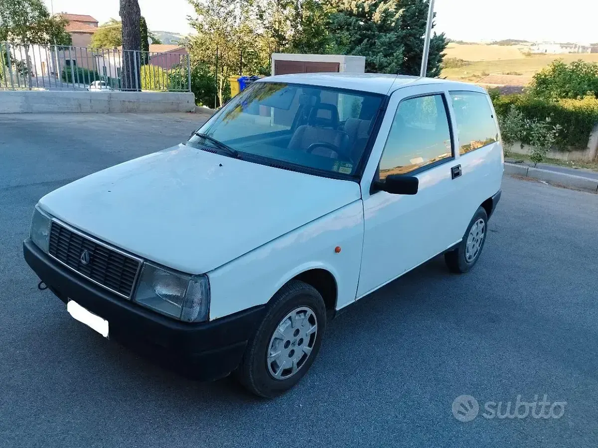 Usata Autobianchi Y10 45 CV (33 kW) 1991 Bianco Utilitaria