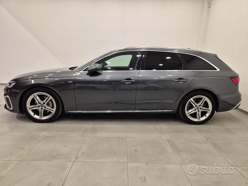 Usata Audi A4 S-Line 190 CV (139 kW) 2019 Grigio Station wagon
