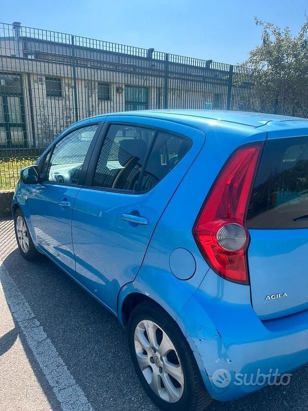 Usata Opel Agila 86 CV (63 kW) 2008 Utilitaria