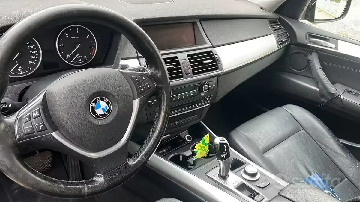 Begagnad BMW X5 286 HK (210 kW) 2008 Svart SUV