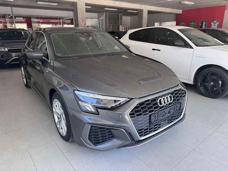 Usata Audi A3 S-Line 110 CV (80 kW) 2021 Grigio Berlina