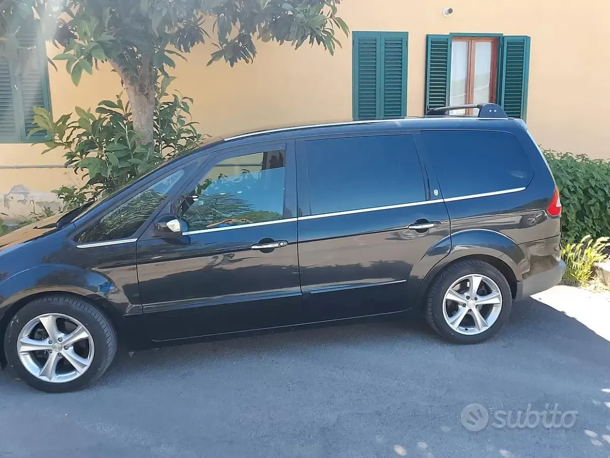 Usata Ford Galaxy 140 CV (102 kW) 2007 Monovolume