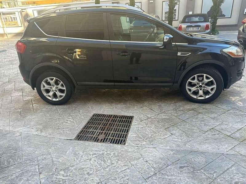 Usata Ford Kuga Titanium 136 CV (100 kW) 2010 SUV