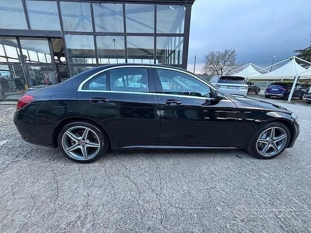 Usata Mercedes C220 Premium 170 CV (125 kW) 2017 Nero Berlina