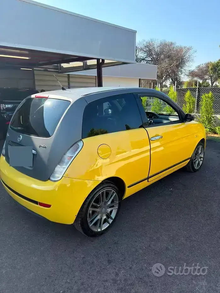Usata Lancia Ypsilon 2007 Giallo Utilitaria