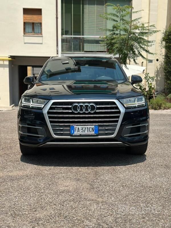 Usata Audi Q7 S-Line 272 CV (200 kW) 2015 Blu SUV