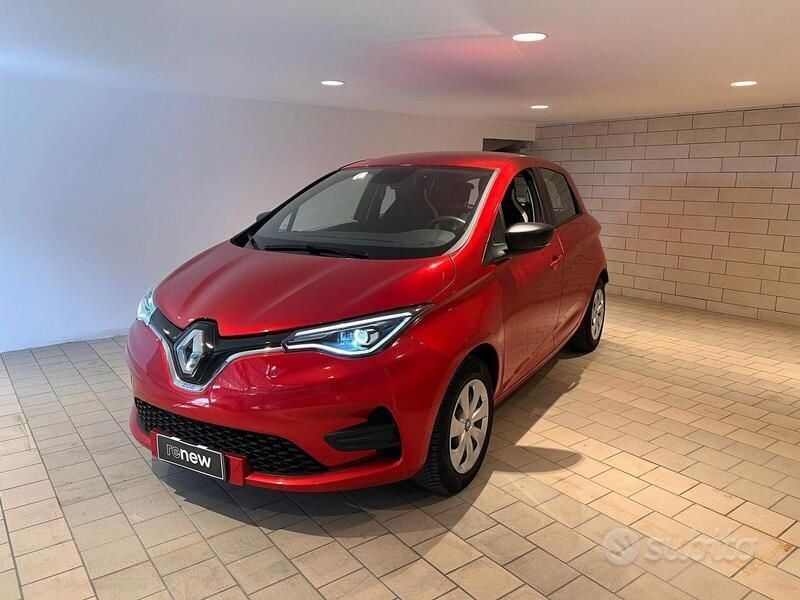 Usata Renault Zoe Life 80 kW (109 CV) 2020 Rosso Utilitaria