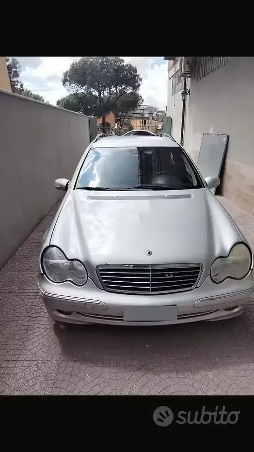 Usata Mercedes C220 143 CV (105 kW) 2003 Grigio Station wagon