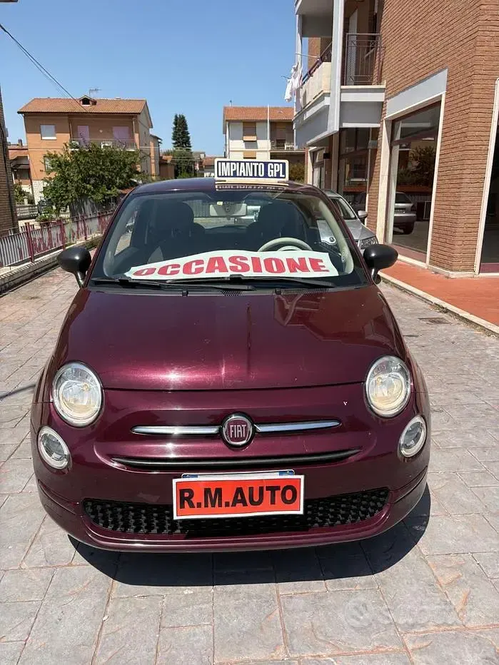 Usata Fiat 500 69 CV (50 kW) 2019 Viola Utilitaria
