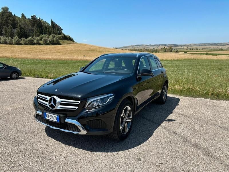 Usata Mercedes GLC220 Premium 170 CV (125 kW) 2018 Nero SUV