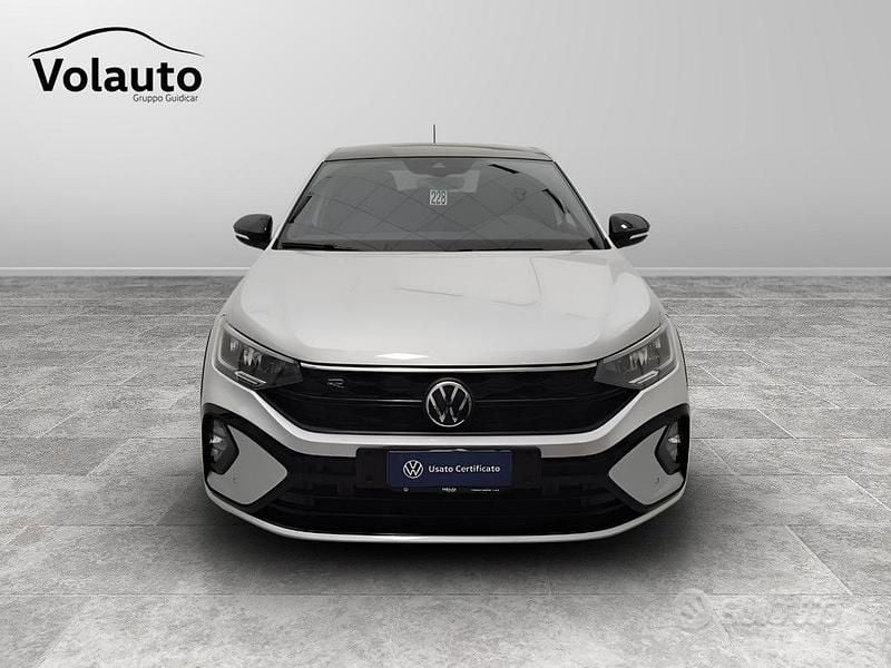 Usata VW Taigo R-line 110 CV (80 kW) 2023 Grigio SUV