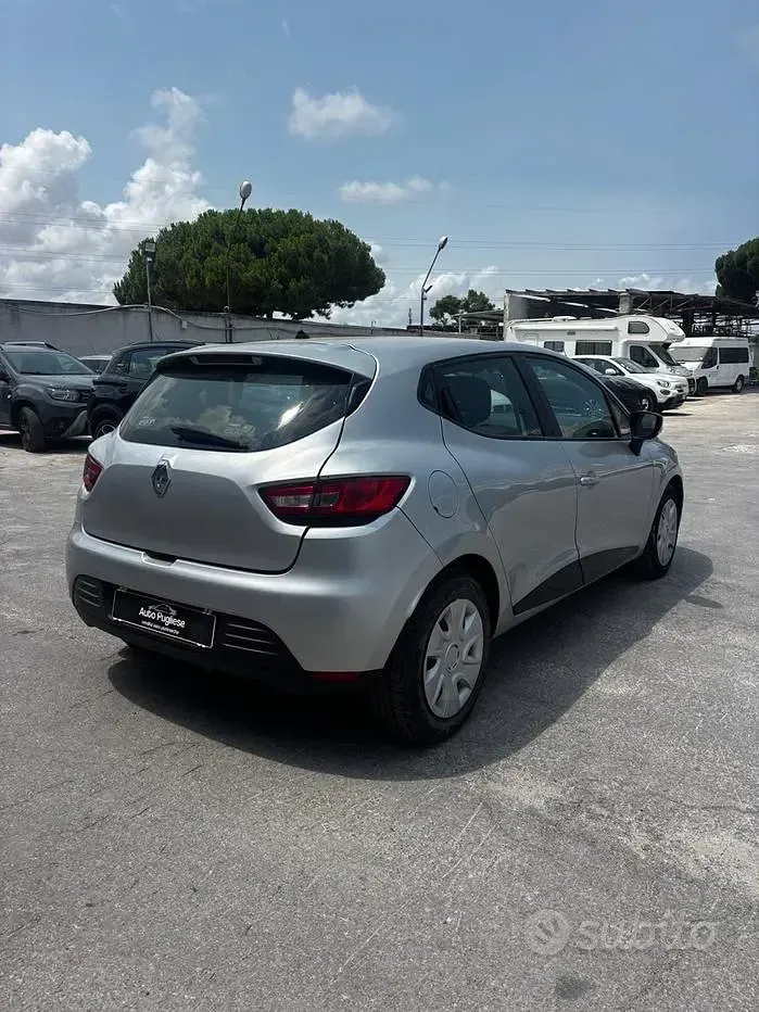 Usata Renault Clio IV 75 CV (55 kW) 2015 Grigio Berlina