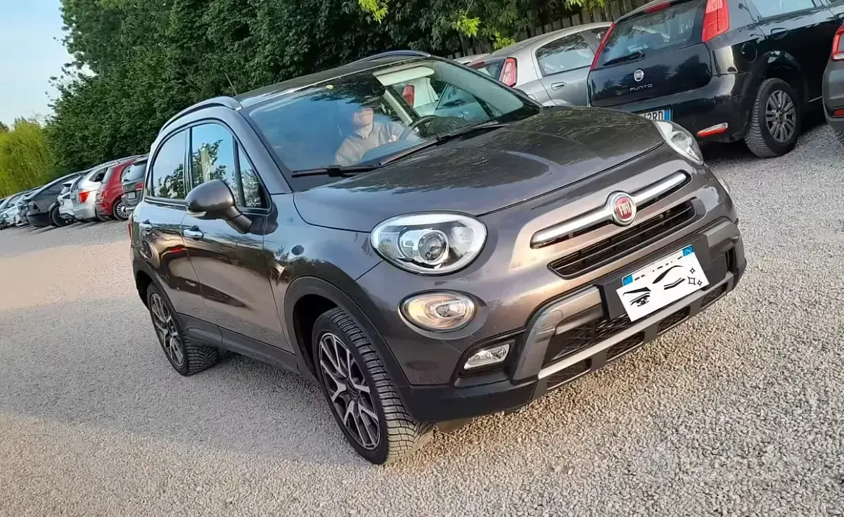 Usata Fiat 500X 170 CV (125 kW) 2015 Marrone SUV