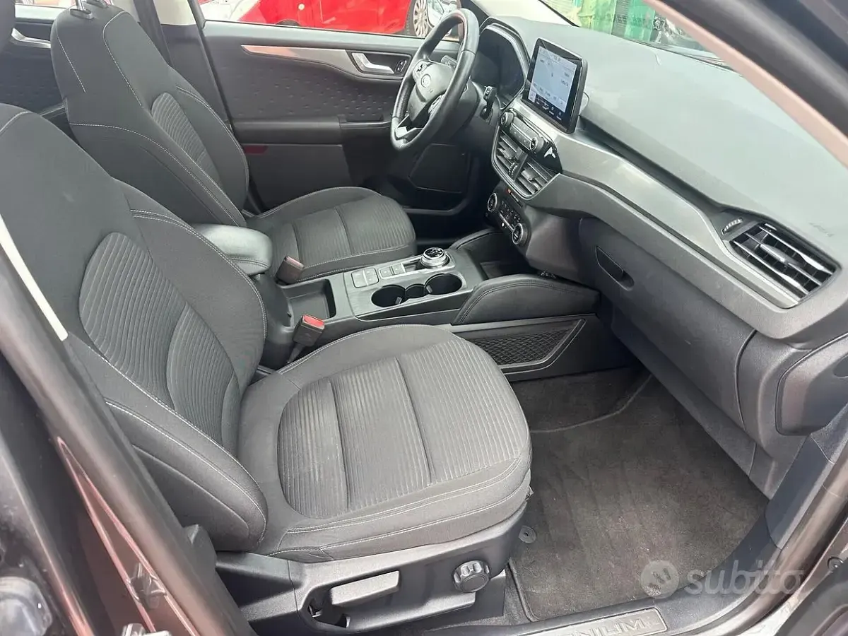 Usata Ford Kuga S 120 CV (88 kW) 2021 Grigio SUV