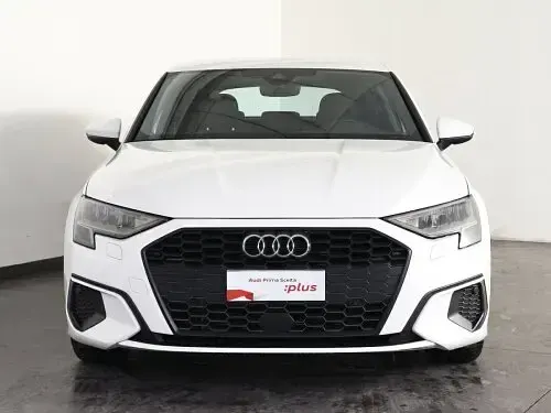 Usata Audi A3 Business 150 CV (110 kW) 2023 Bianco ibis Berlina