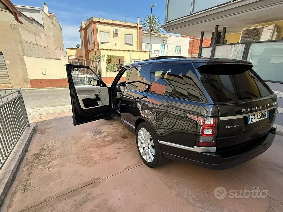 Usata Land Rover Range Rover Vogue 249 CV (183 kW) 2014 SUV