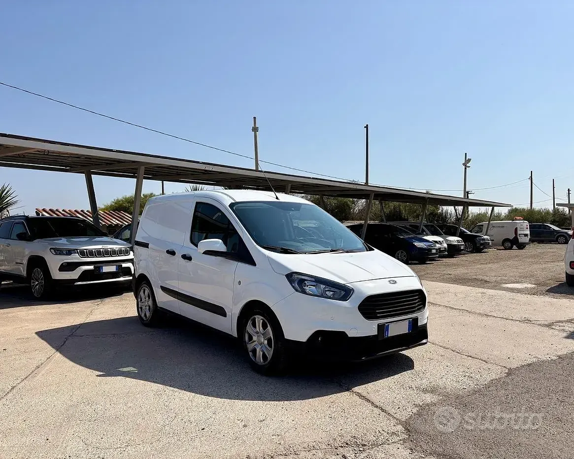 Usata Ford Transit Trend 75 CV (55 kW) 2023 Bianco Furgone