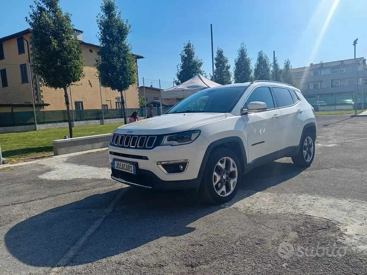 Usata Jeep Compass Limited 140 CV (102 kW) 2020 Bianco SUV