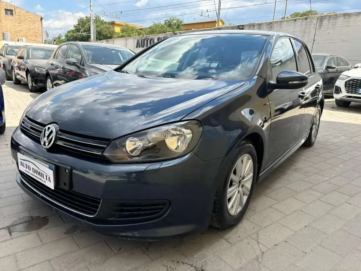 Usata VW Golf VII Sport 105 CV (77 kW) 2012 Grigio Berlina
