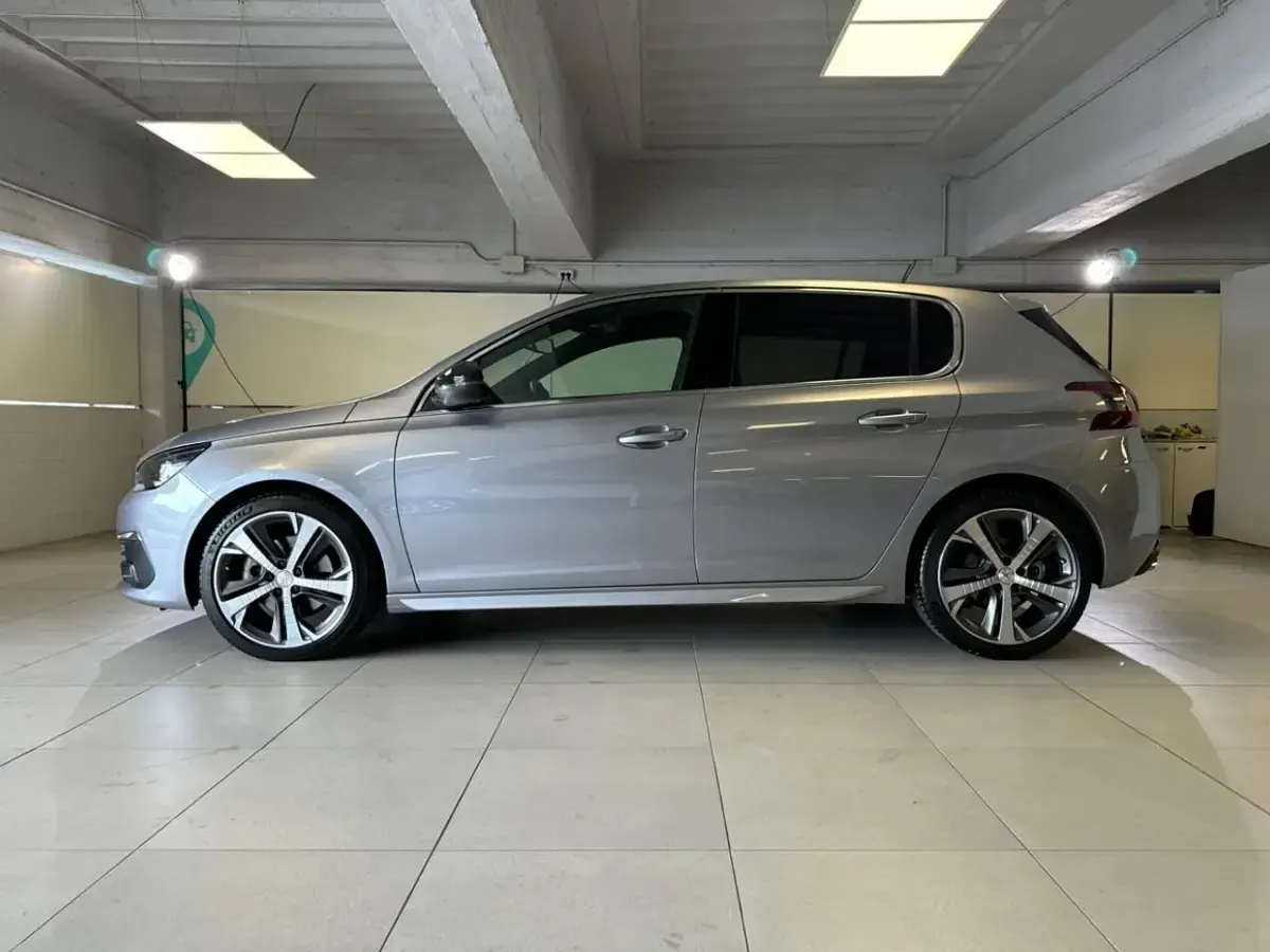 Usata Peugeot 308 GT-line 150 CV (110 kW) 2017 Grigio Berlina