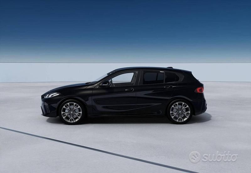 Nuova BMW 118 M Sport 150 CV (110 kW) 2025 Nero Utilitaria