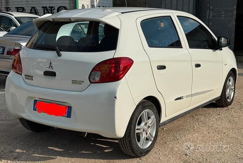 Usata Mitsubishi Space Star 69 CV (50 kW) 2014 Bianco Monovolume